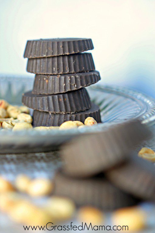 Homemade dark chocolate peanut clusters